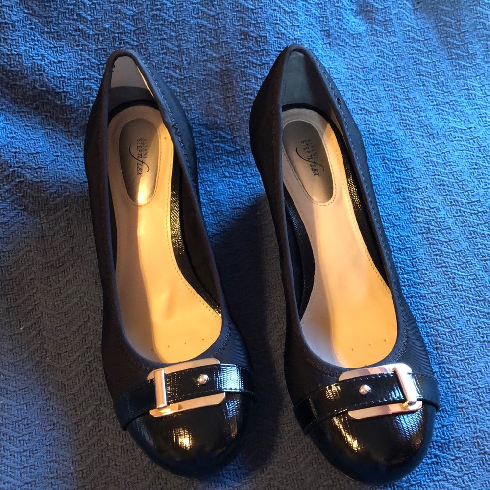 StepFlex wedges by Alfani